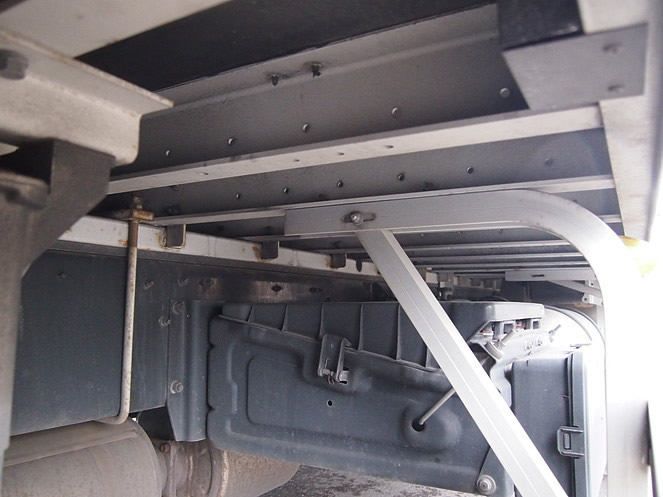 三菱ふそう スーパーグレート ウイング車 大型 BDG-FS54JZ 年式 H20[写真27]