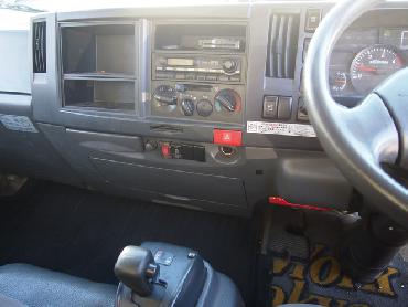 いすゞ エルフ バン車 小型 BKG-NPR85AN 年式 H19 [写真11]