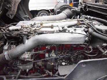 いすゞ ギガ ウイング車 大型 KL-CYJ51W3 年式 H13 [写真20]