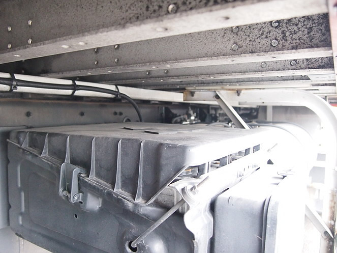 三菱ふそう スーパーグレート ウイング車 大型 PJ-FS54JVZ 年式 H17[写真21]