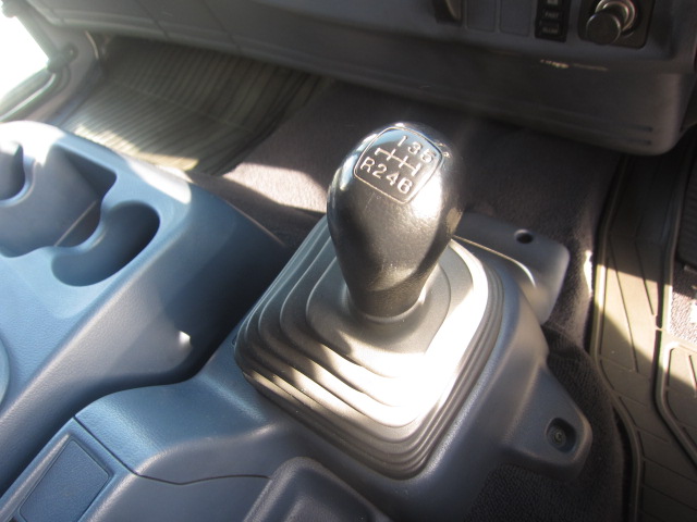 日野 レンジャー ウイング車 中型 KK-FD1JLEG 年式 H16[写真09]