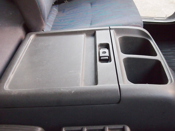 いすゞ フォワード 平ボディ 中型 KK-FRR35L4 年式 H16[写真16]