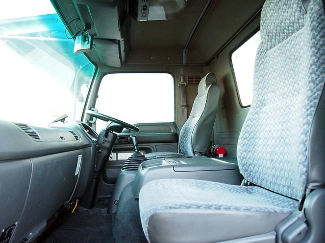 いすゞ フォワード バン車 中型 KK-FRD35J4S 年式 H14[写真18]