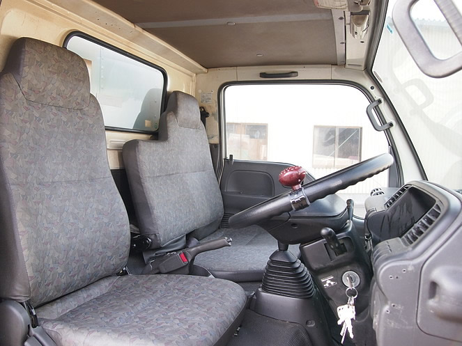 いすゞ エルフ バン車 小型 KK-NKR66LAV 年式 H13[写真14]