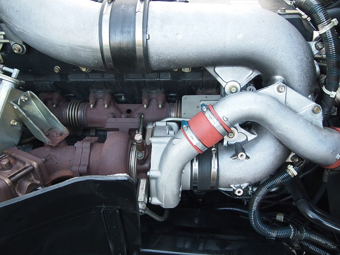 UDトラックス クオン ウイング車 大型 PKG-CG4ZA 年式 H18[写真19]