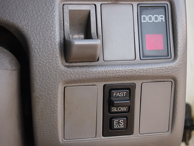 トヨタ ダイナ バン車 小型 KK-XZU307 年式 H16[写真08]