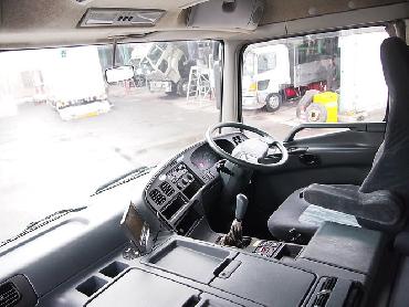 三菱ふそう スーパーグレート ウイング車 大型 PJ-FS54JVZ 年式 H17 [写真13]