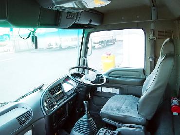 いすゞ フォワード バン車 中型 KK-FRD35J4S 年式 H14 [写真17]