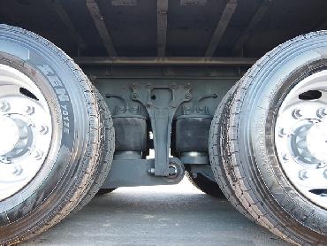 UDトラックス クオン ウイング車 大型 PKG-CG4ZA 年式 H18 [写真21]