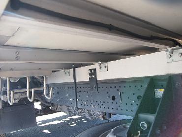 いすゞ フォワード 冷凍バン 中型 PKG-FRR90S2 年式 H22 [写真21]