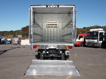 いすゞ フォワード 冷凍バン 中型 PKG-FRR90S2 年式 H22 [写真10]