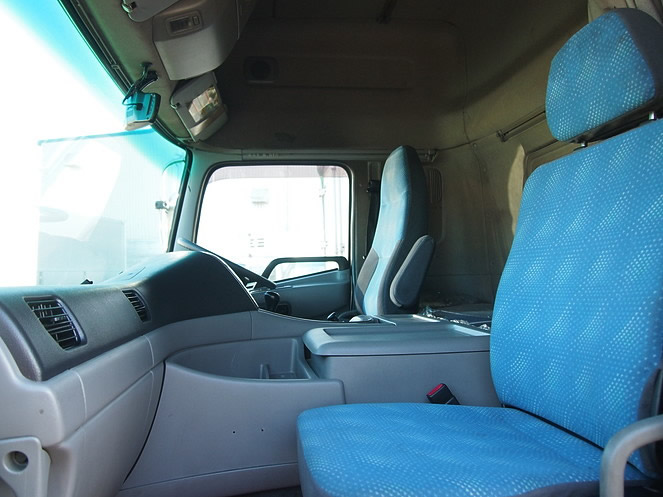 UDトラックス クオン ウイング車 大型 PKG-CG4ZA 年式 H18[写真16]