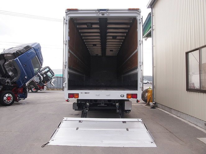 UDトラックス クオン ウイング車 大型 PKG-CG4ZA 年式 H18[写真11]