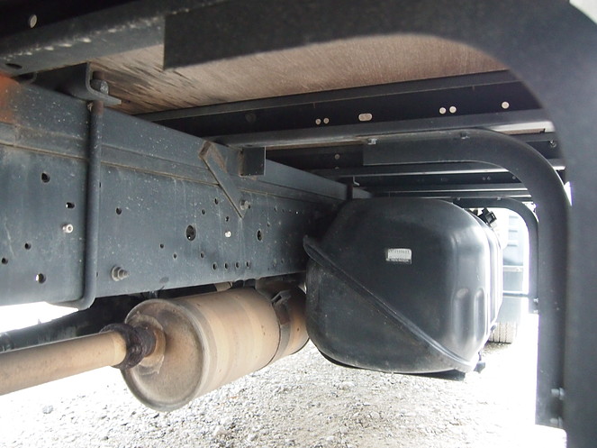 いすゞ エルフ バン車 小型 KK-NKR66LAV 年式 H13[写真19]