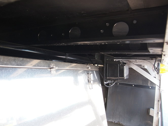 三菱ふそう スーパーグレート ウイング車 大型 PJ-FS54JVZ 年式 H16[写真23]