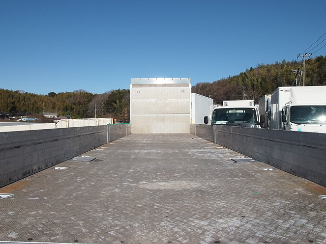 三菱ふそう スーパーグレート 平ボディ 大型 PJ-FS54JZ 年式 H19[写真14]