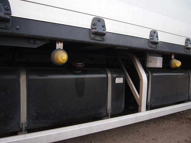 三菱ふそう ファイター ウイング車 中型 KK-FK64FK 年式 H14[写真18]