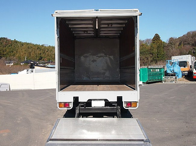 三菱ふそう キャンター ウイング車 小型 KK-FE82EEV 年式 H15[写真10]