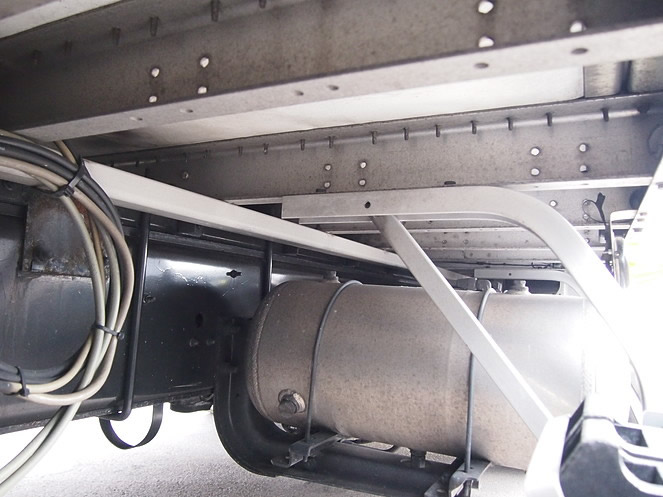 いすゞ  ウイング車 大型 PJ-CYJ51W6 年式 H19[写真27]