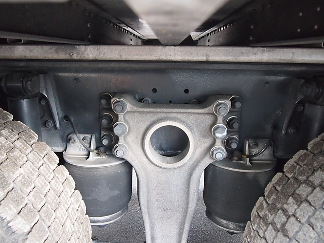 いすゞ  ウイング車 大型 PJ-CYJ51W6 年式 H19[写真29]