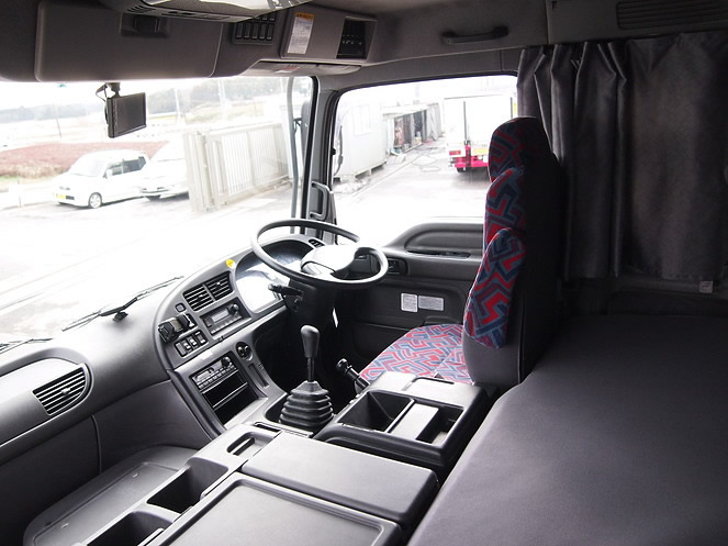 いすゞ  ウイング車 大型 PJ-CYJ51W6 年式 H19[写真14]