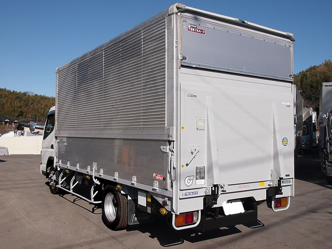 三菱ふそう キャンター ウイング車 小型 KK-FE82EEV 年式 H15[写真04]