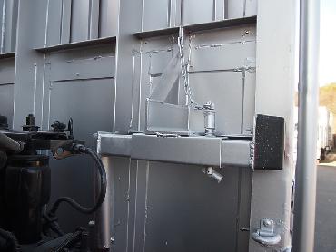 三菱ふそう スーパーグレート 平ボディ 大型 PJ-FS54JZ 年式 H19 [写真11]