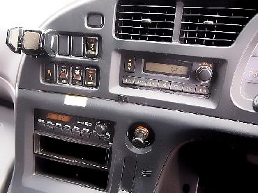 いすゞ  ウイング車 大型 PJ-CYJ51W6 年式 H19 [写真15]