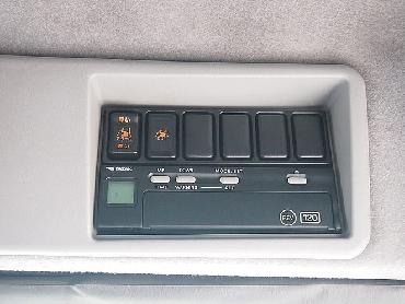 いすゞ  ウイング車 大型 PJ-CYJ51W6 年式 H19 [写真17]