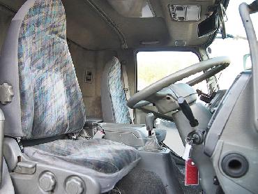 三菱ふそう ファイター ウイング車 中型 PA-FK64FK 年式 H16[写真15]