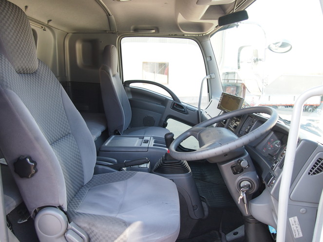 いすゞ フォワード ウイング車 中型 PDG-FRR34T2 年式 H20[写真13]