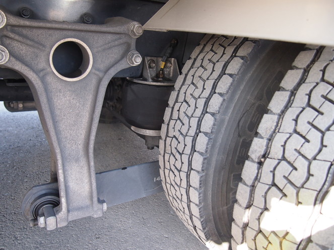 いすゞ フォワード ウイング車 中型 PDG-FRR34T2 年式 H20[写真16]