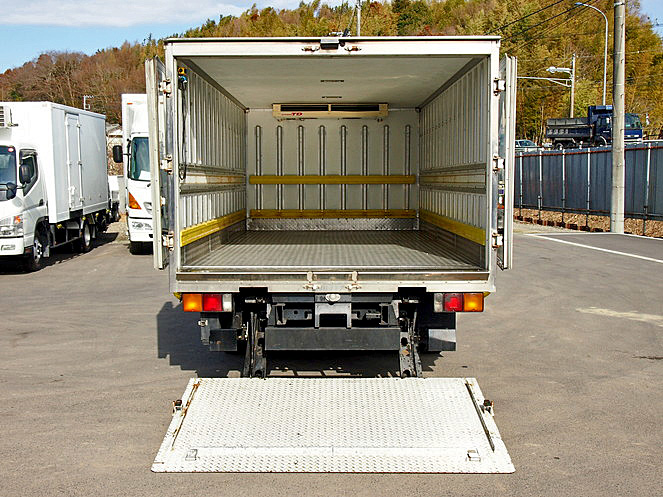 三菱ふそう キャンター 冷凍バン 小型 PA-FE82DEV 年式 H16[写真03]