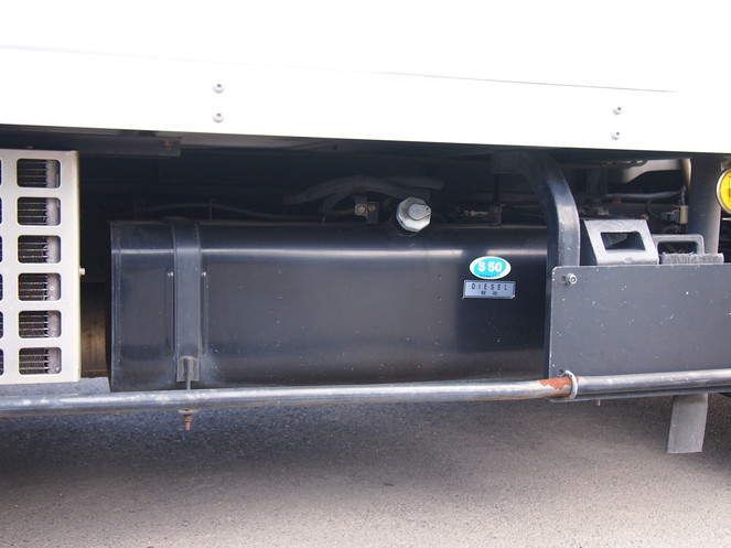 三菱ふそう キャンター 冷凍バン 小型 PA-FE82DEV 年式 H16[写真11]