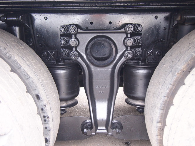 いすゞ  ウイング車 大型 PJ-CYJ77W6 年式 H18[写真20]