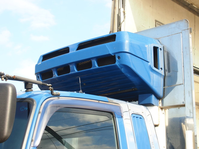 三菱ふそう ファイター 冷凍ウイング 中型 KK-FK61HK 年式 H16[写真07]