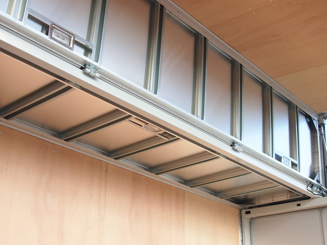 いすゞ エルフ ウイング車 小型 PA-NPR81N 年式 H18[写真11]