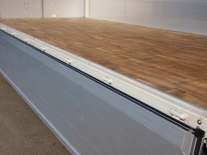 いすゞ エルフ ウイング車 小型 PA-NPR81N 年式 H18[写真10]