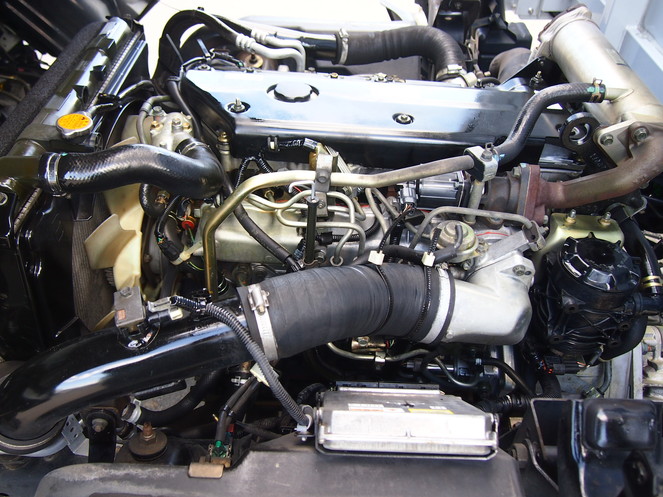 いすゞ エルフ ウイング車 小型 PA-NPR81N 年式 H18[写真18]