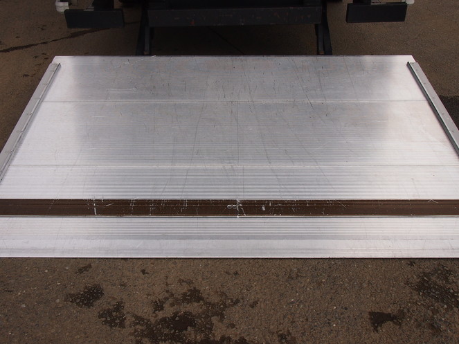 いすゞ エルフ バン車 小型 PA-NPR81N 年式 H18[写真06]