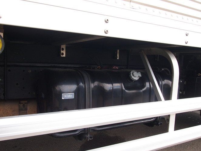 いすゞ エルフ バン車 小型 PA-NPR81N 年式 H18[写真13]