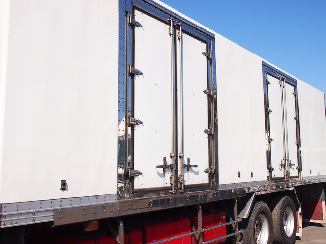 日野 プロフィア 冷凍バン 大型 KC-FR1KXFA 年式 H11[写真11]