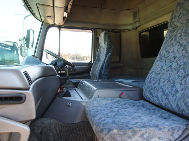 日野 プロフィア 冷凍バン 大型 KC-FR1KXFA 年式 H11[写真22]