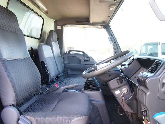 いすゞ エルフ ウイング車 小型 PA-NPR81N 年式 H16[写真12]