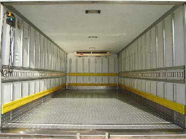 三菱ふそう キャンター 冷凍バン 小型 PA-FE82DEV 年式 H16 [写真04]