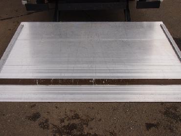 いすゞ エルフ バン車 小型 PA-NPR81N 年式 H18 [写真06]