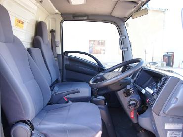 いすゞ エルフ バン車 小型 BKG-NMR85AN 年式 H20 [写真11]