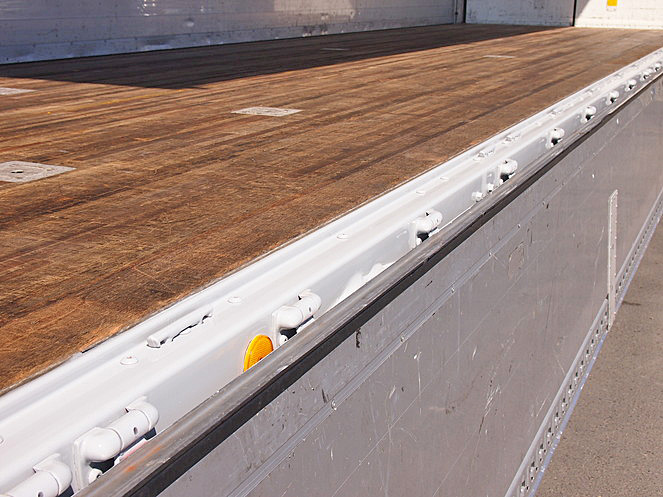 三菱ふそう スーパーグレート ウイング車 大型 PJ-FS54JZ 年式 H18[写真18]