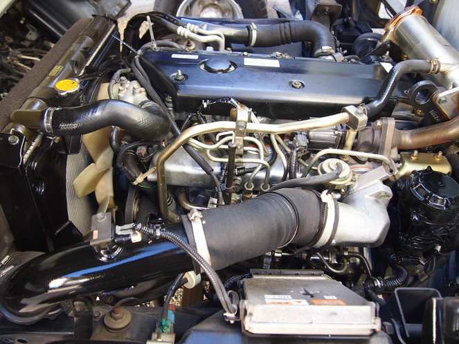 いすゞ エルフ ウイング車 小型 PA-NPR81N 年式 H16[写真16]