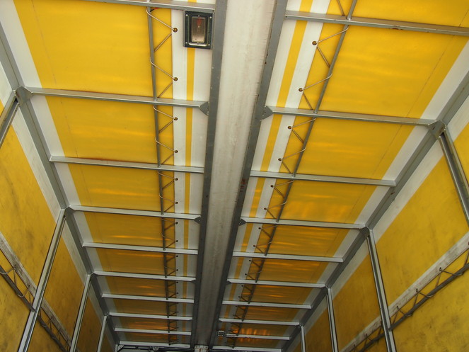 いすゞ フォワード ウイング車 中型 KK-FRR35L4 年式 H13[写真16]